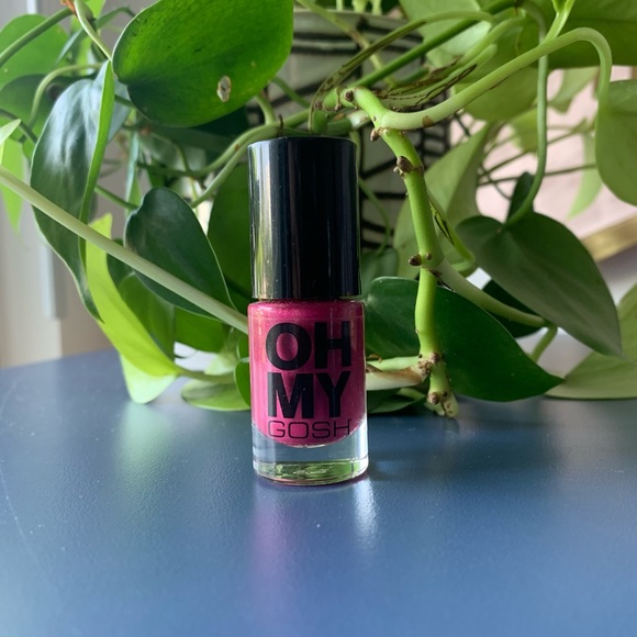 Free with bundle- nail-polish bundle - Picture 4 of 7